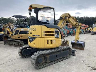 KOMATSU PC20UU-5