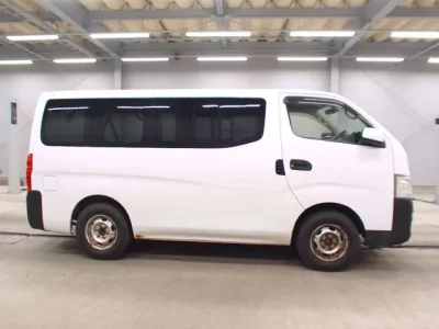 Nissan CARAVAN VAN