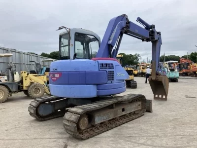 KOMATSU PC75UU-3C