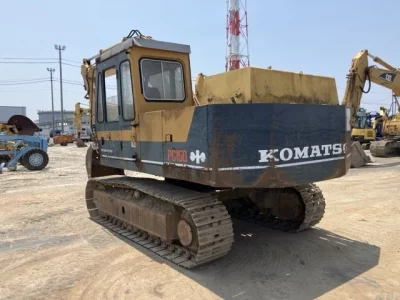 KOMATSU PC150