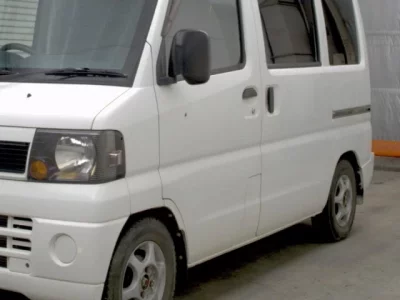 Nissan CLIPPER VAN