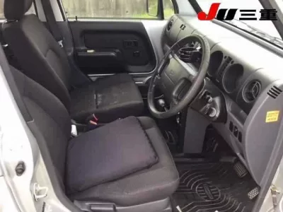 Daihatsu NAKED