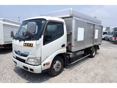 Hino DUTRO