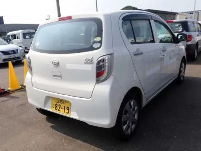Daihatsu MIRA E S