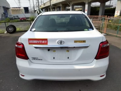 Toyota COROLLA AXIO