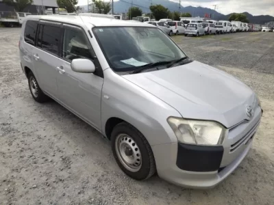 Toyota SUCCEED