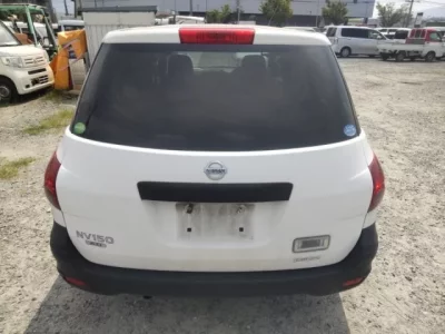 Nissan AD