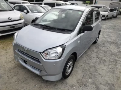 Daihatsu MIRA E S