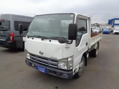 Nissan ATLAS