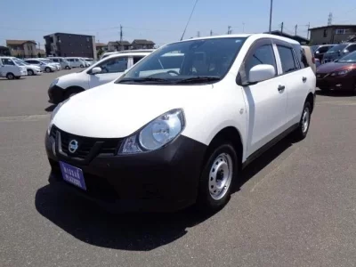 Nissan AD