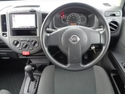 Nissan AD