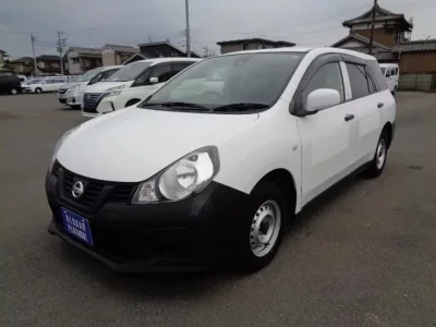 Nissan AD