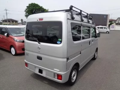 Nissan CLIPPER VAN