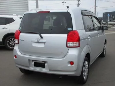 Toyota PORTE