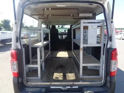 Nissan CARAVAN VAN