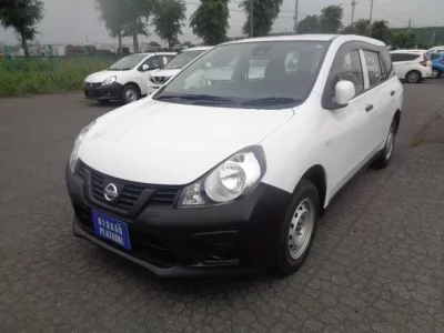 Nissan AD