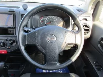 Nissan AD