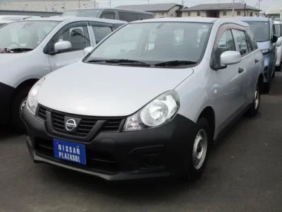 Nissan AD