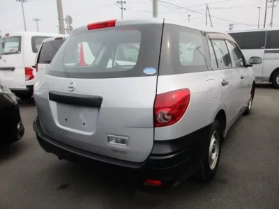 Nissan AD