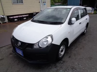 Nissan AD