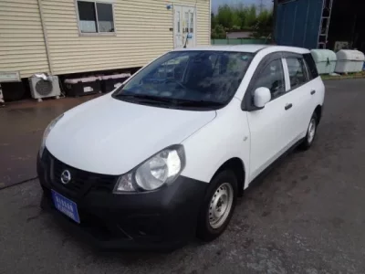 Nissan AD