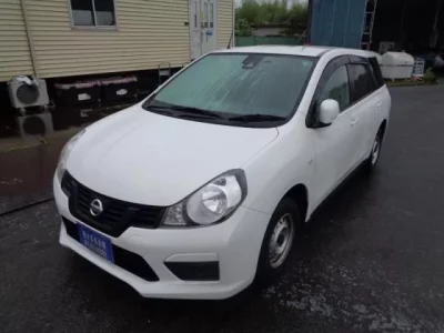 Nissan AD
