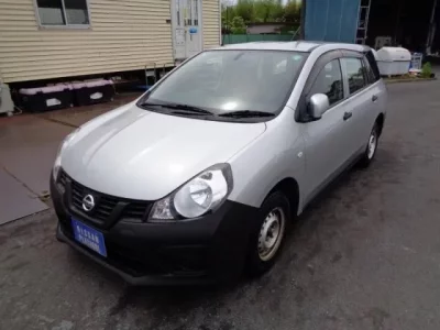 Nissan AD