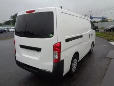 Nissan CARAVAN VAN