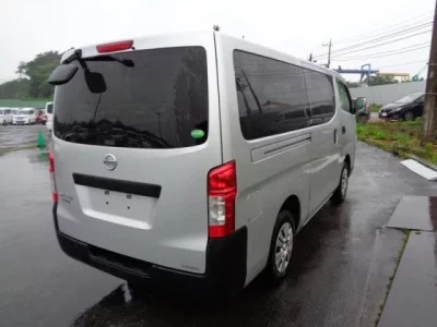 Nissan CARAVAN VAN