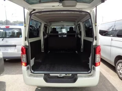 Nissan CARAVAN VAN