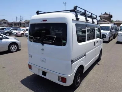 Nissan CLIPPER VAN