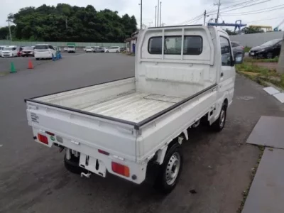 Nissan CLIPPER TRUCK