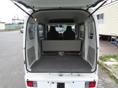 Nissan CLIPPER VAN