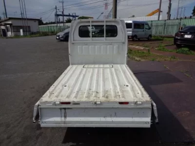Nissan CLIPPER TRUCK