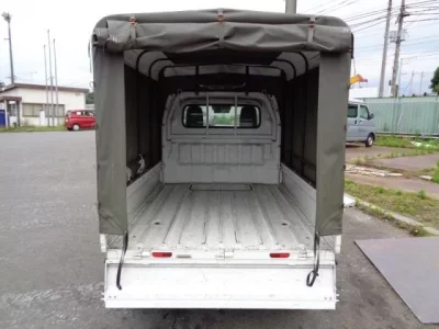 Nissan CLIPPER TRUCK