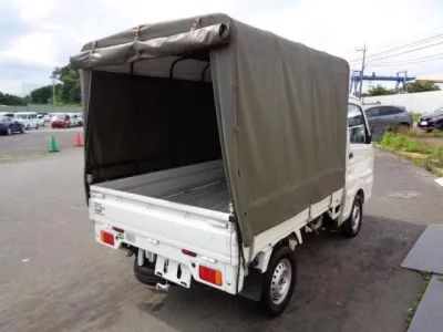 Nissan CLIPPER TRUCK