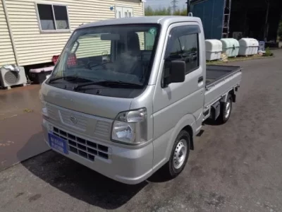 Nissan CLIPPER TRUCK