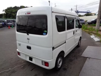 Nissan CLIPPER VAN