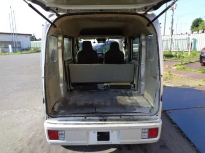 Nissan CLIPPER VAN