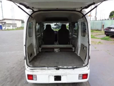 Nissan CLIPPER VAN