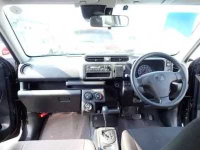 Toyota SUCCEED