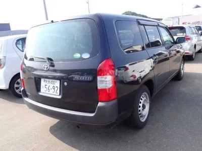 Toyota SUCCEED