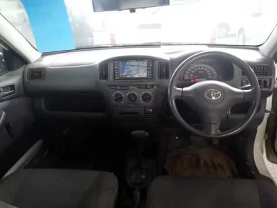 Toyota SUCCEED