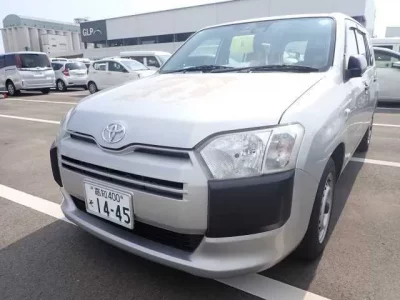 Toyota SUCCEED