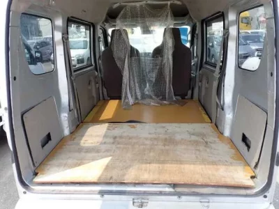 Nissan CLIPPER VAN