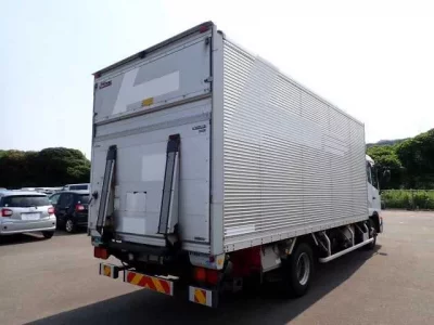 Nissan CONDOR