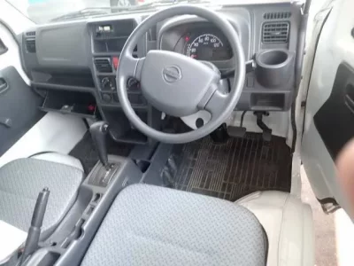Nissan CLIPPER TRUCK