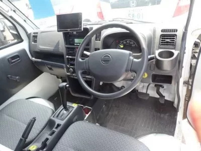 Nissan CLIPPER TRUCK