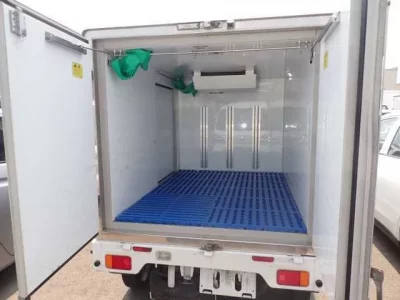 Nissan CLIPPER TRUCK