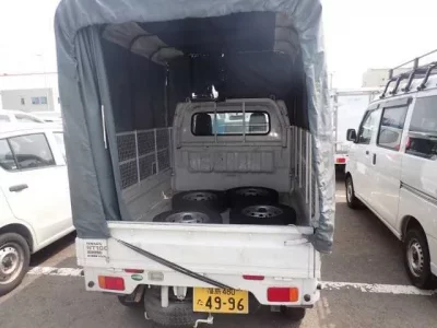Nissan CLIPPER TRUCK